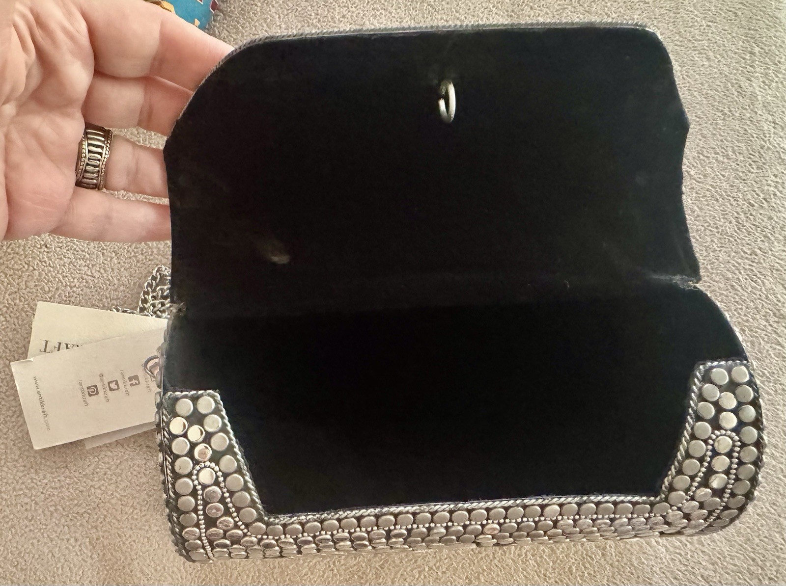 Antik Kraft Mother of Pearl Cylinder Tube Handbag with Metal Chain Mosaic Boho