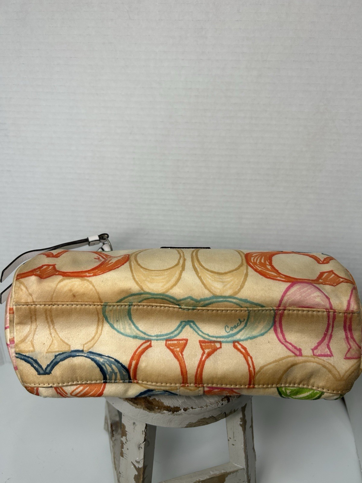 COACH 10677 Hamptons Scribble Barrel Bag Multicolor 2006 Y2K Vintage RARE