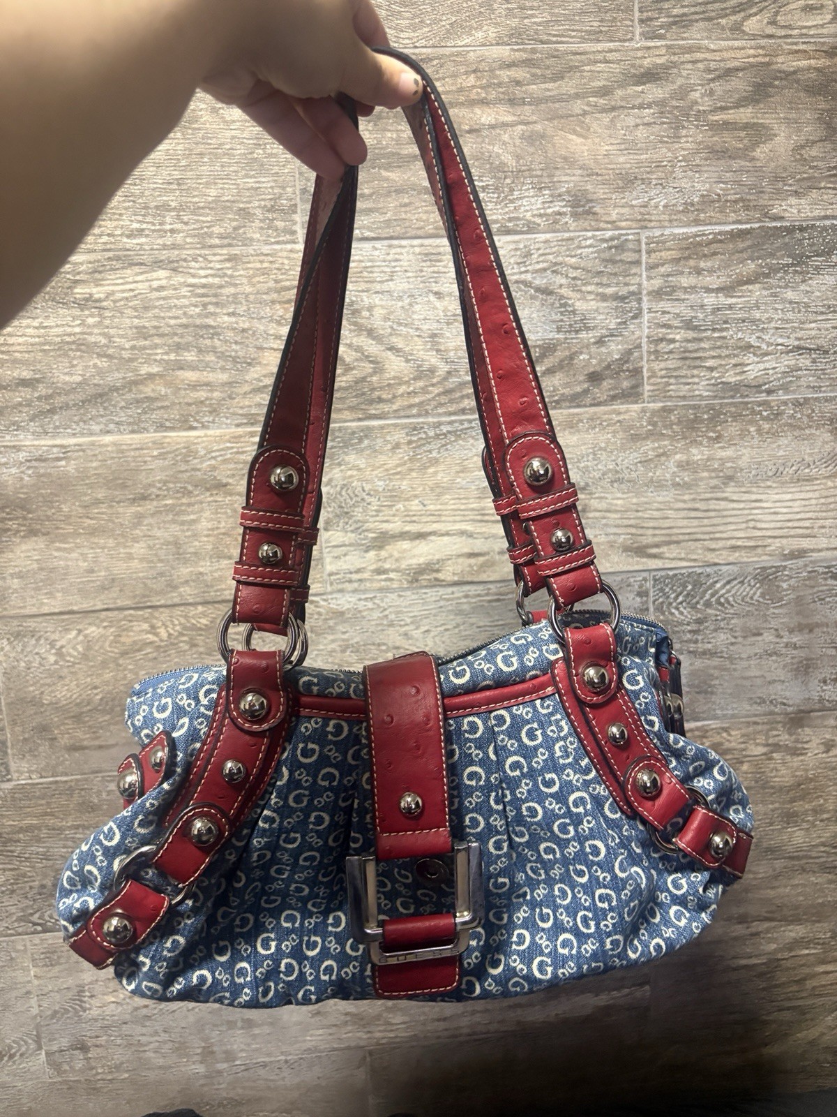 Y2K Vintage Guess Purse