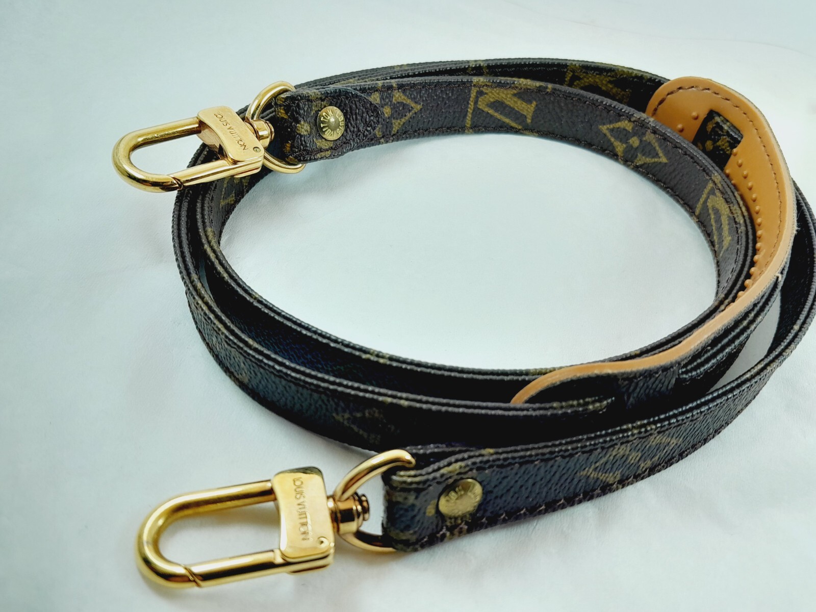 LOUIS VUITTON MONOGRAM SHOULDER STRAP VINTAGE NICE LV 120 CM