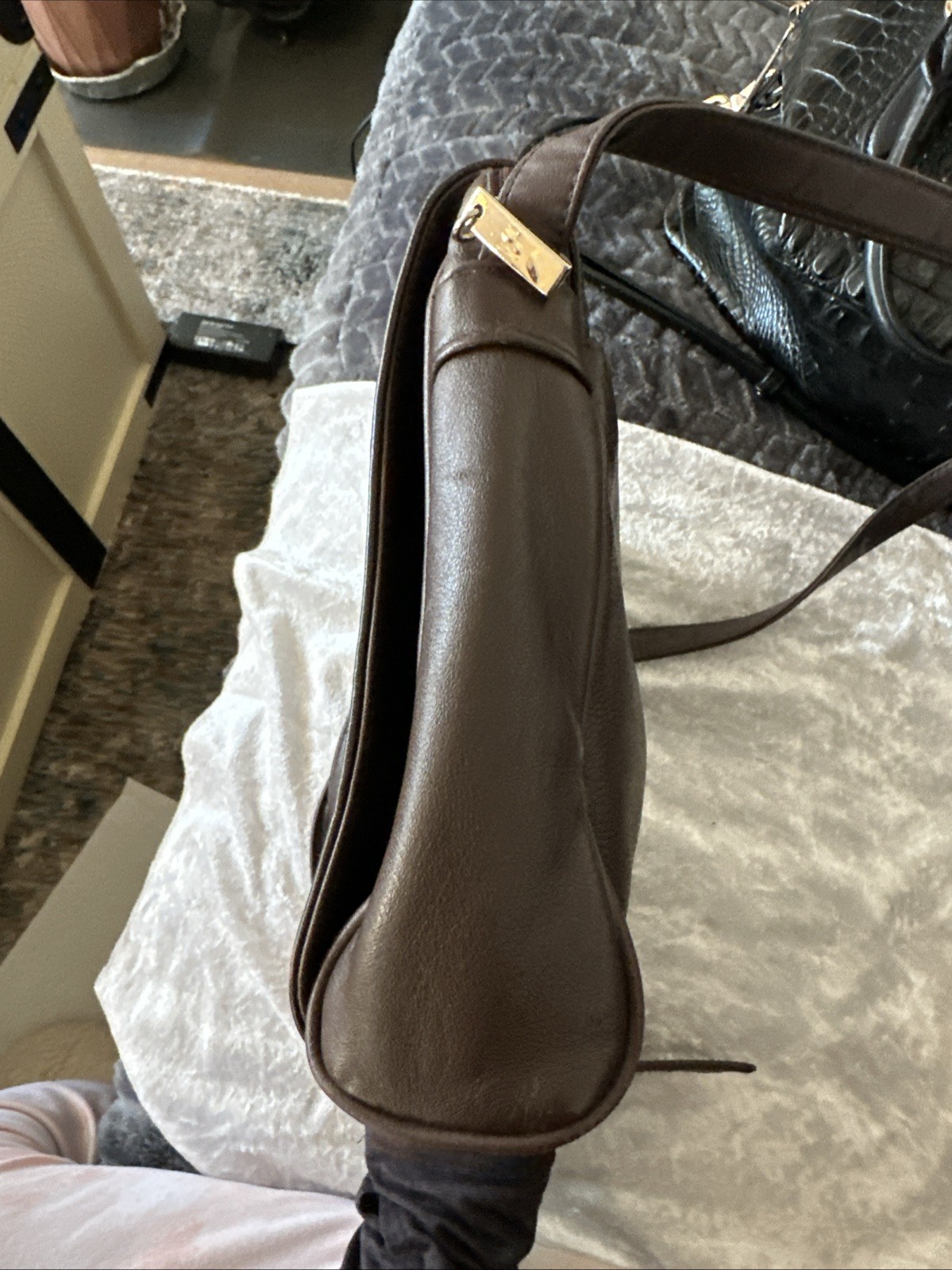 Croft & Barrow Brown Leather Crossbody Purse Women’s Shoulder Handbag Adj Strap