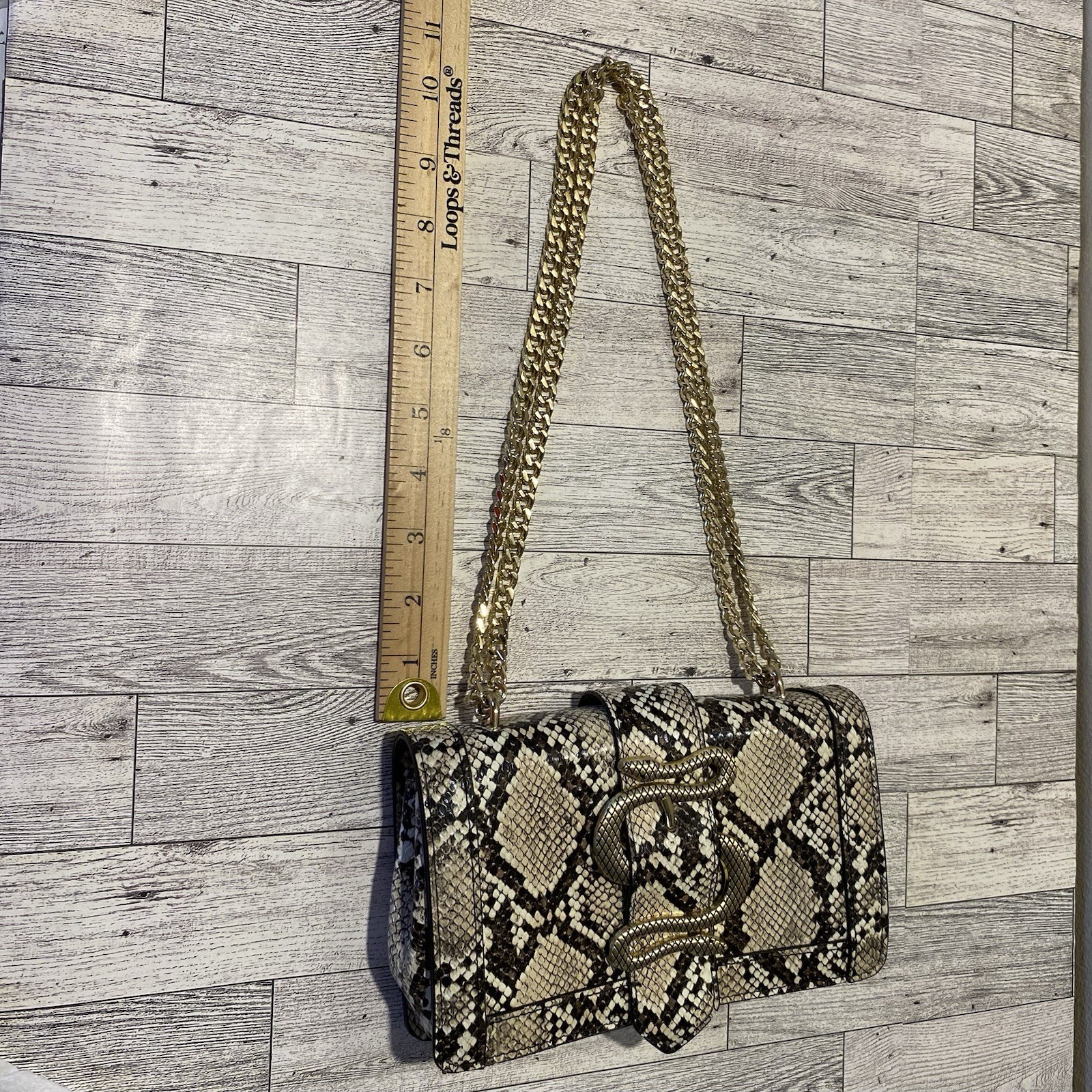 Express Snakeskin Print Crossbody Bag Gold Snake Buckle Chain Strap Purse