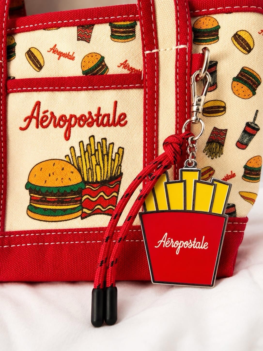 Aéropostale Tote Bag Food Print Embroidered Applique Coin Purse Charm Zip Women