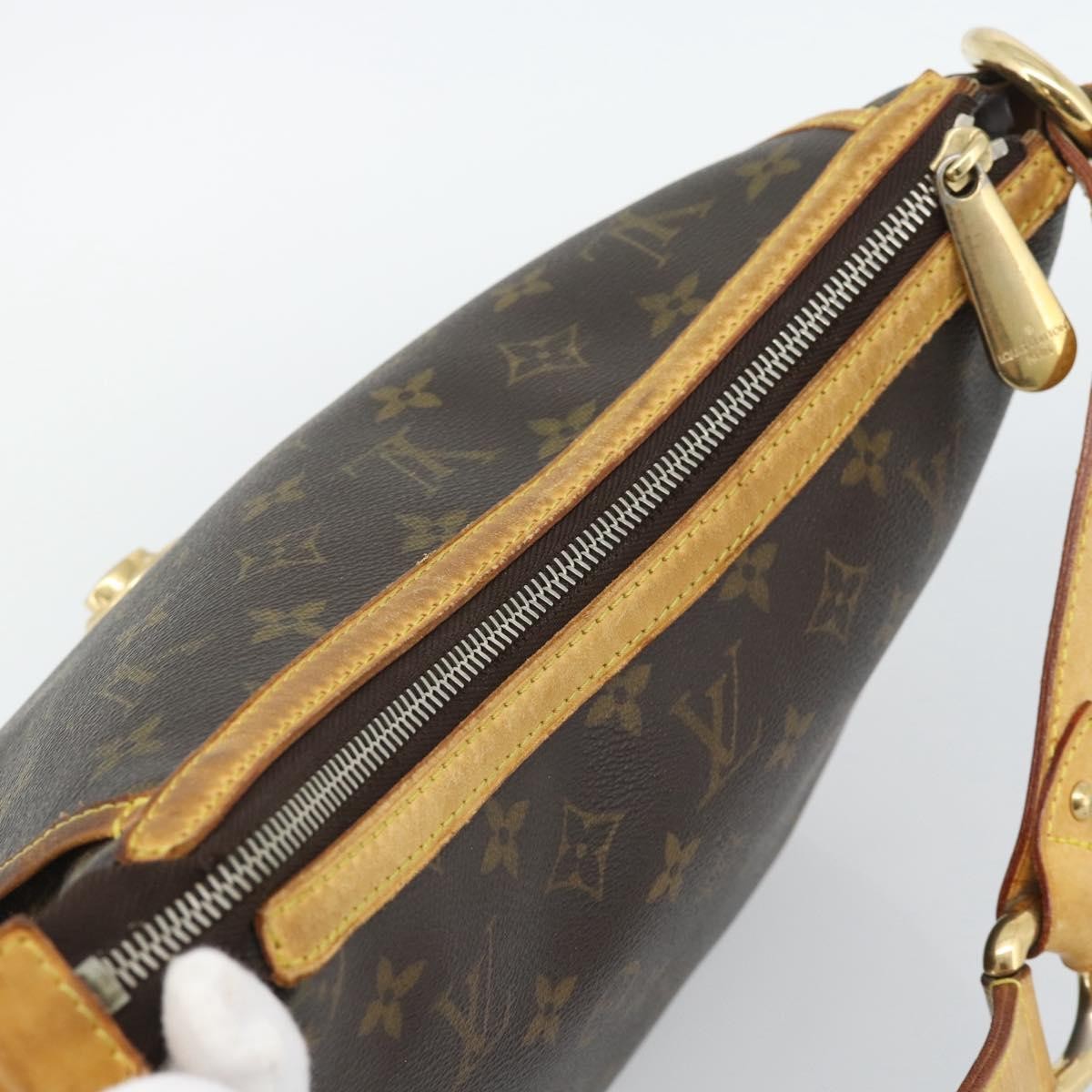LOUIS VUITTON Monogram Tolum GM Shoulder Bag M40075 LV Auth ka5540