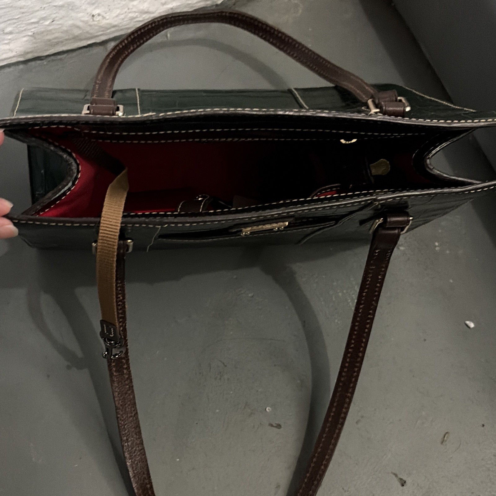 Dooney & Bourke Green Croc Embossed Tote Brown Shoulder Straps Red Lining