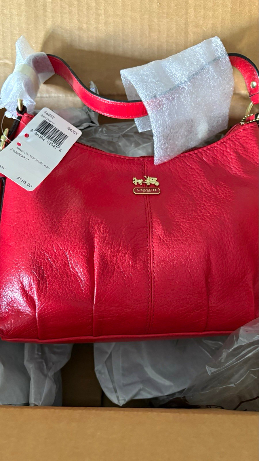 Coach Red Pebbled Zip Bag Gold Hardware Pockets Medium Logo Card