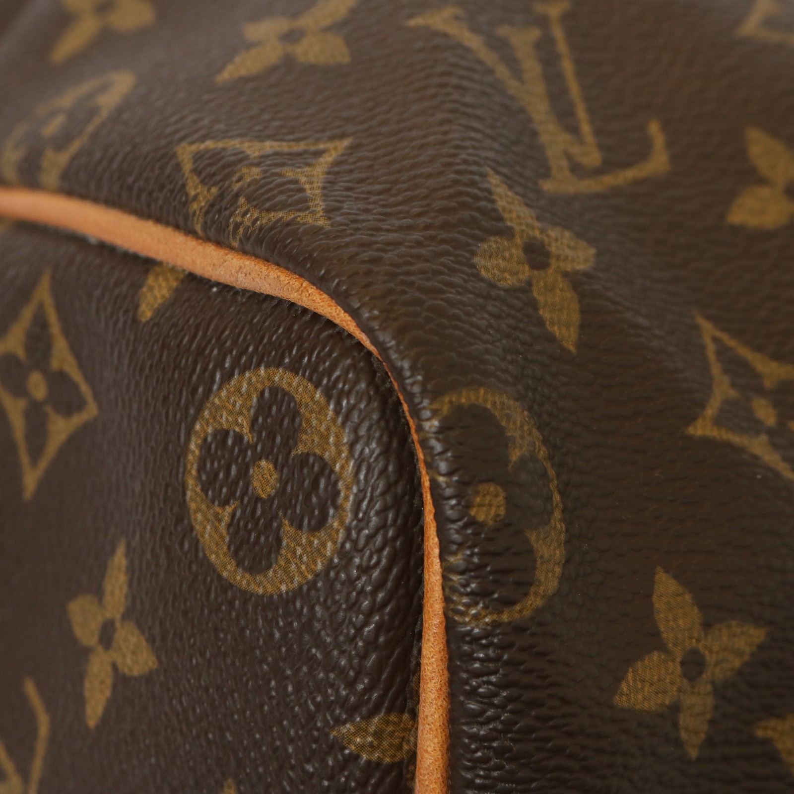 Authentic Louis Vuitton M41522 Speedy 40 Brown Monogram Handbag Serial SA854