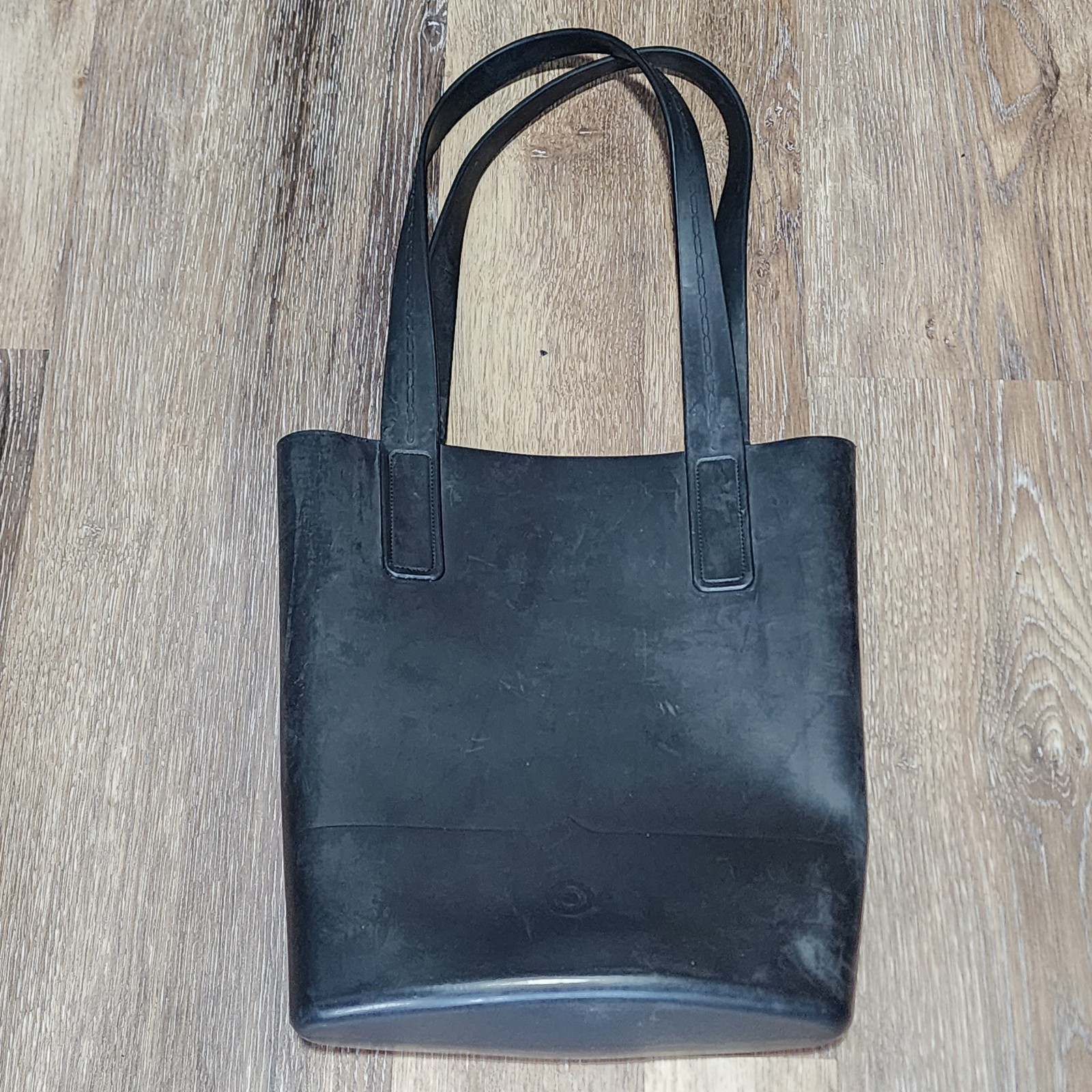 Hunter for Target Black Rubber Tote Beach Pool Waterproof Shoulder Bag Black