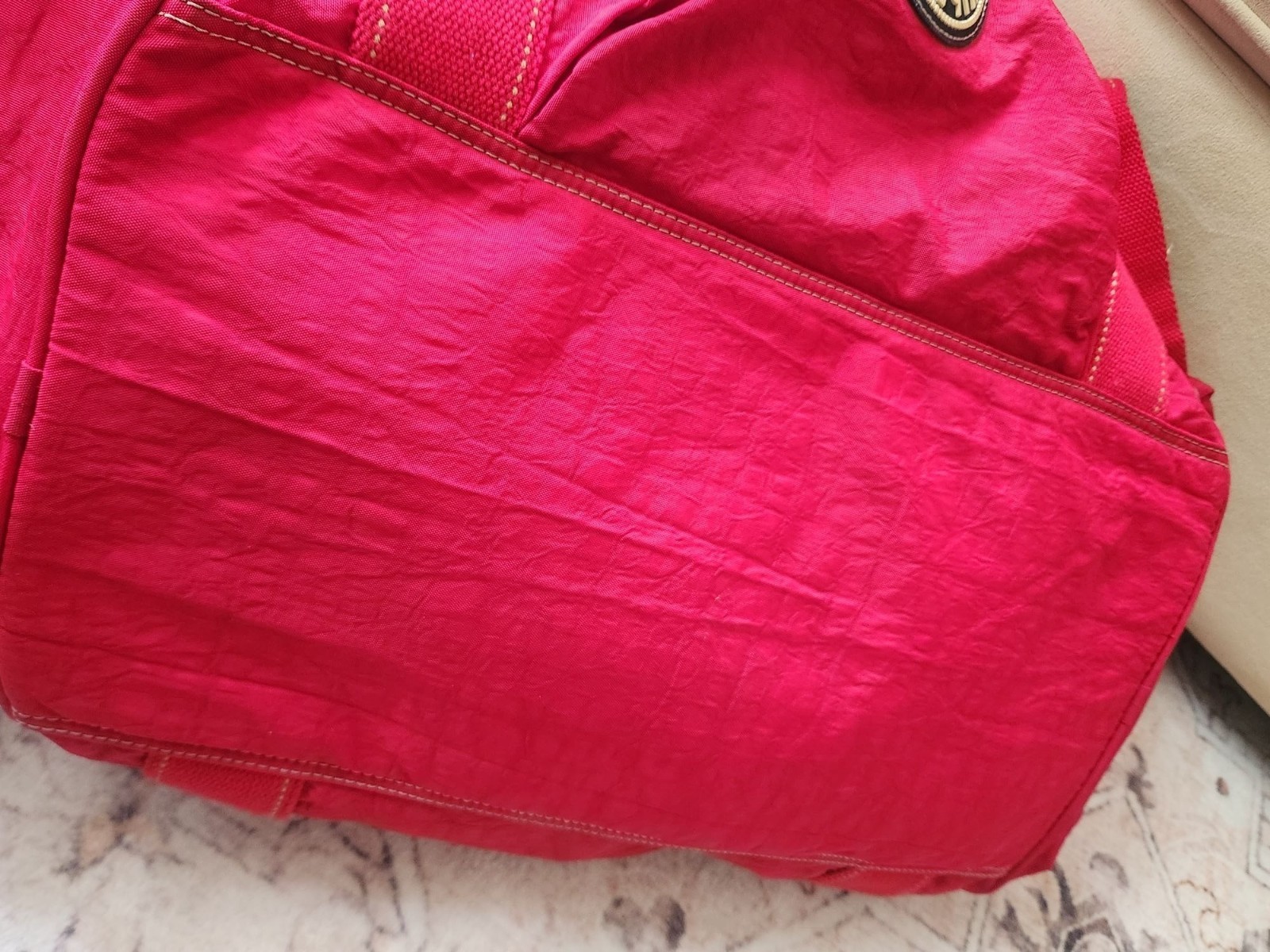 90’s Kipling Red Duffel Shoulder Bag Luggage 18″ Length