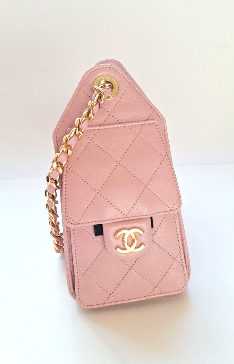 New CHANEL 25 Mini Hobo Bag 26B Light Pink Leather Gold-Tone Hardware CC Logo