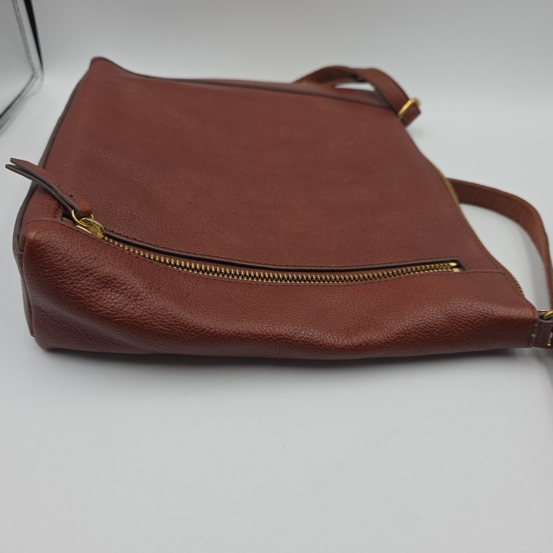 Fossil Tara Crossbody Brown Leather Handbag ZB7851 W/Key In EUC
