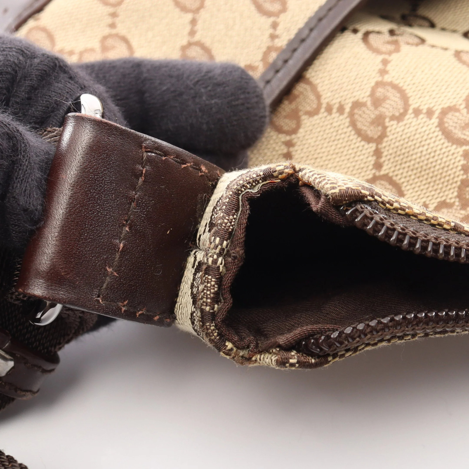 Gucci GG Shoulder Bag Brown Leather #RCB13693