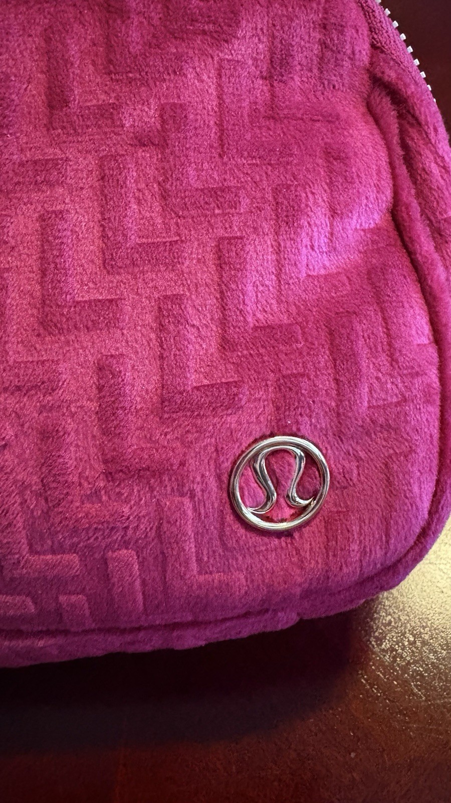 Lululemon Everywhere Belt Bag 1L Monogram Velvet Brambleberry Fuchsia Gold NWT