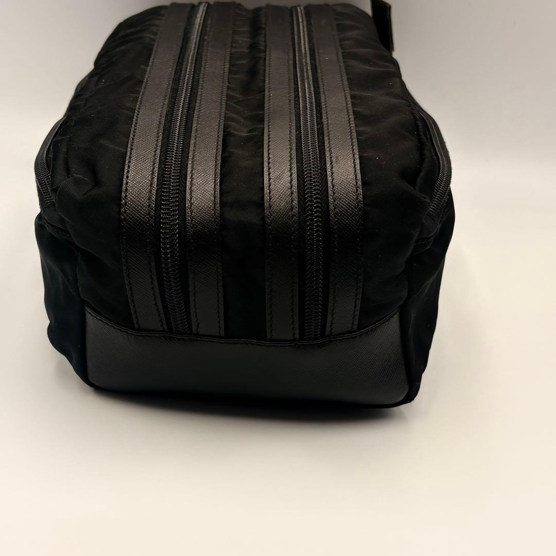 Prada Black Tessuto Nylon Saffiano Double Zip Necessaire Dopp Toiletry Bag Trave