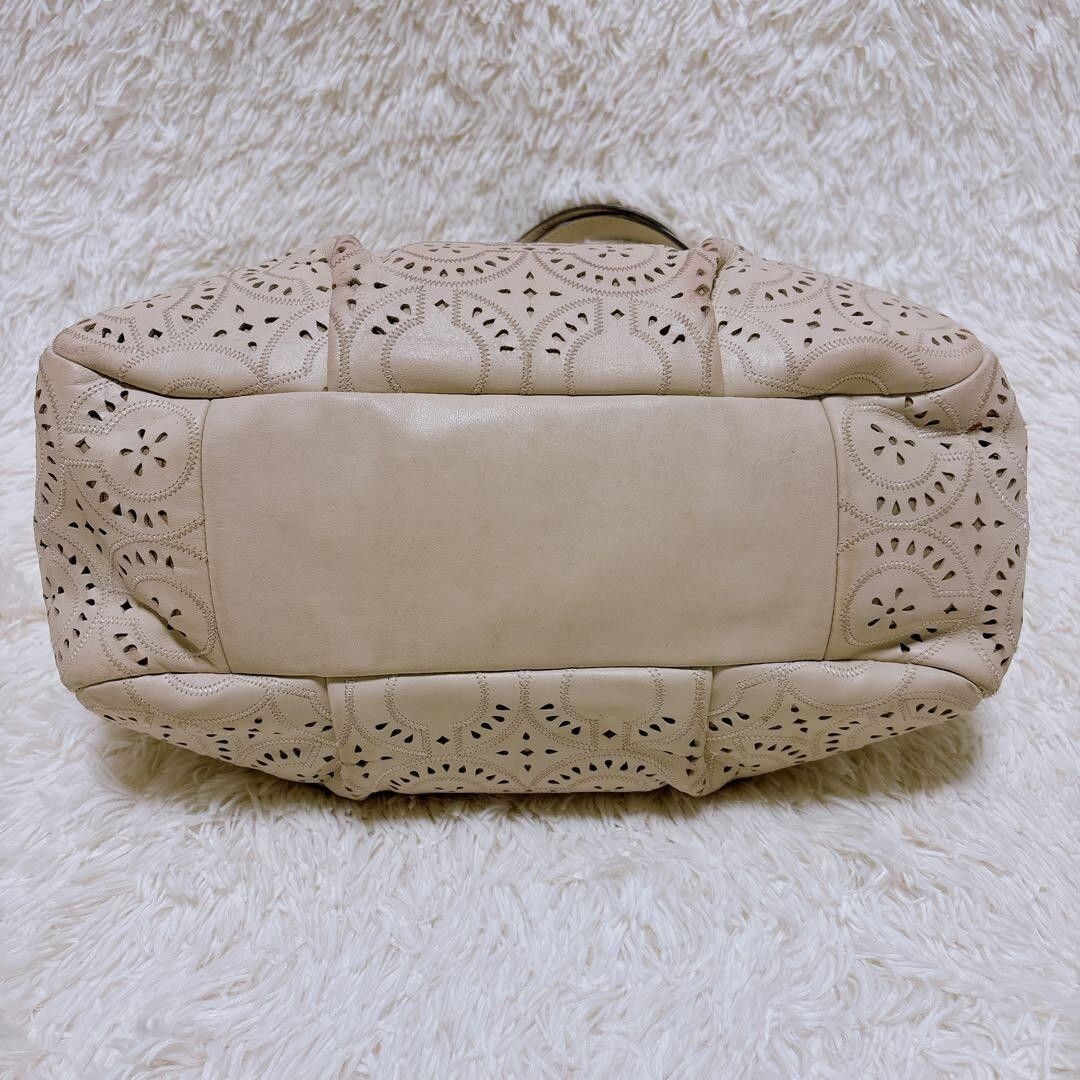 COACH Madison Maggie Perforated Leather Shoulder Bag Beige F19625 Tote 35cm