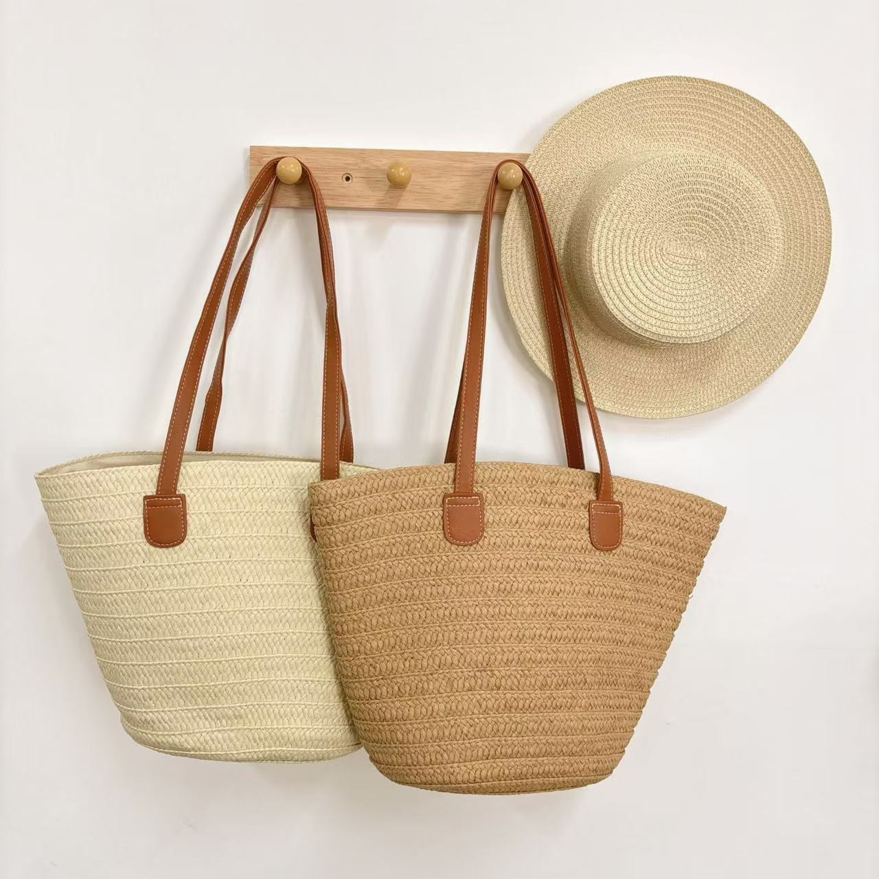 Women’s Large Capacity Straw Beach Bag Woven Bucket Market Basket Tote Vacation