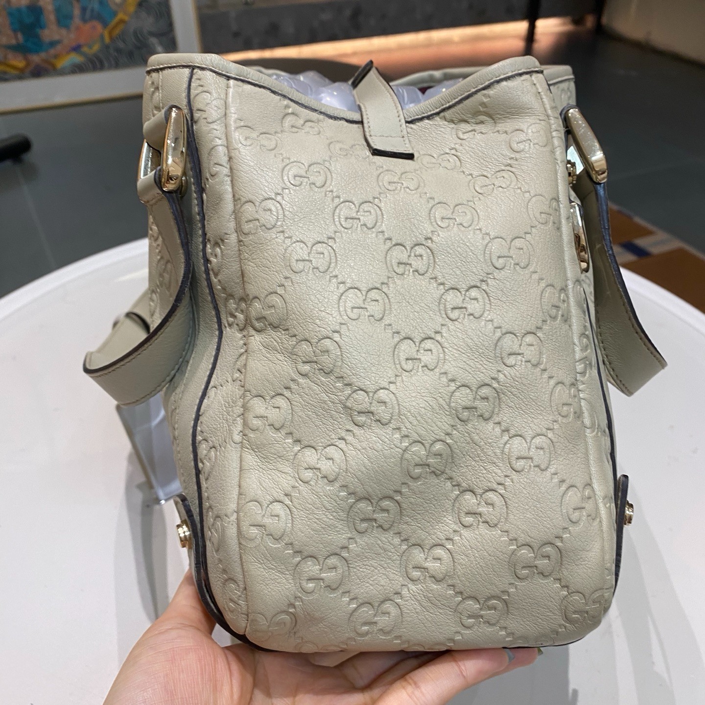 Preloved Gucci Full Leather Monogram GG Off-White Crescent Hobo Tote