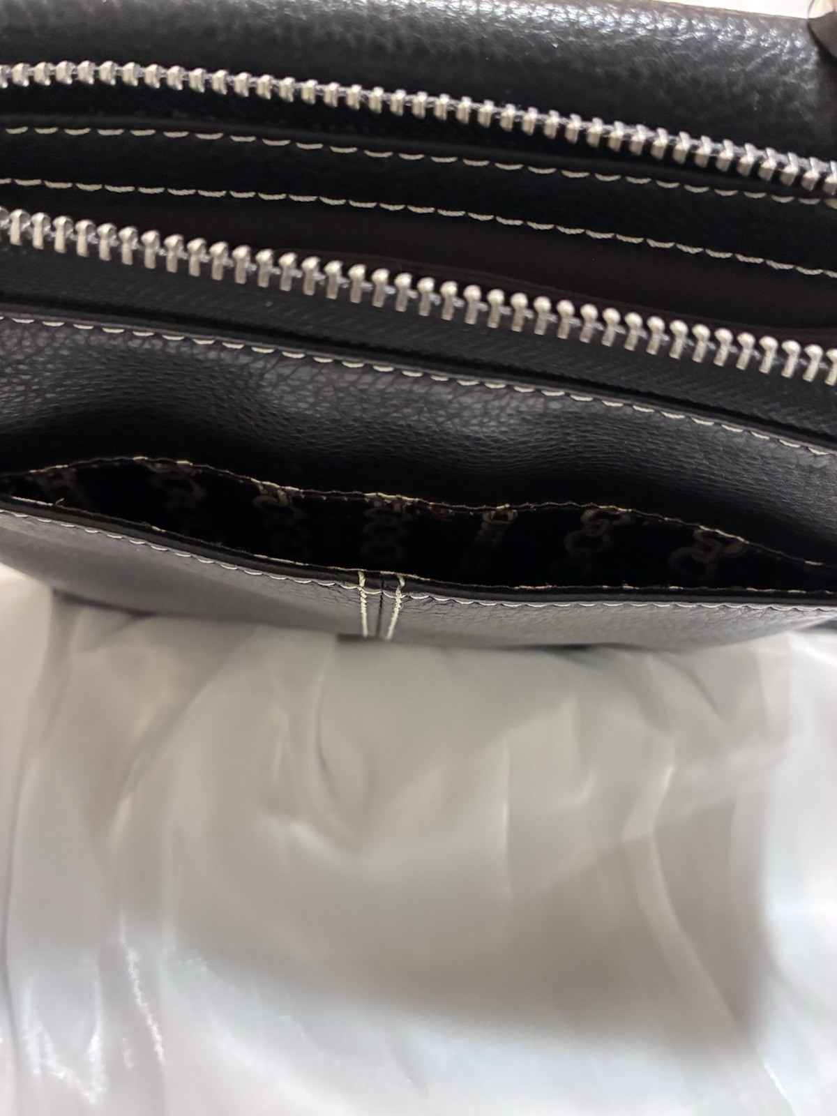 Tignanello LEATHER HANDBAG (Crossbody) BLACK Interior/Exterior Pockets LINED