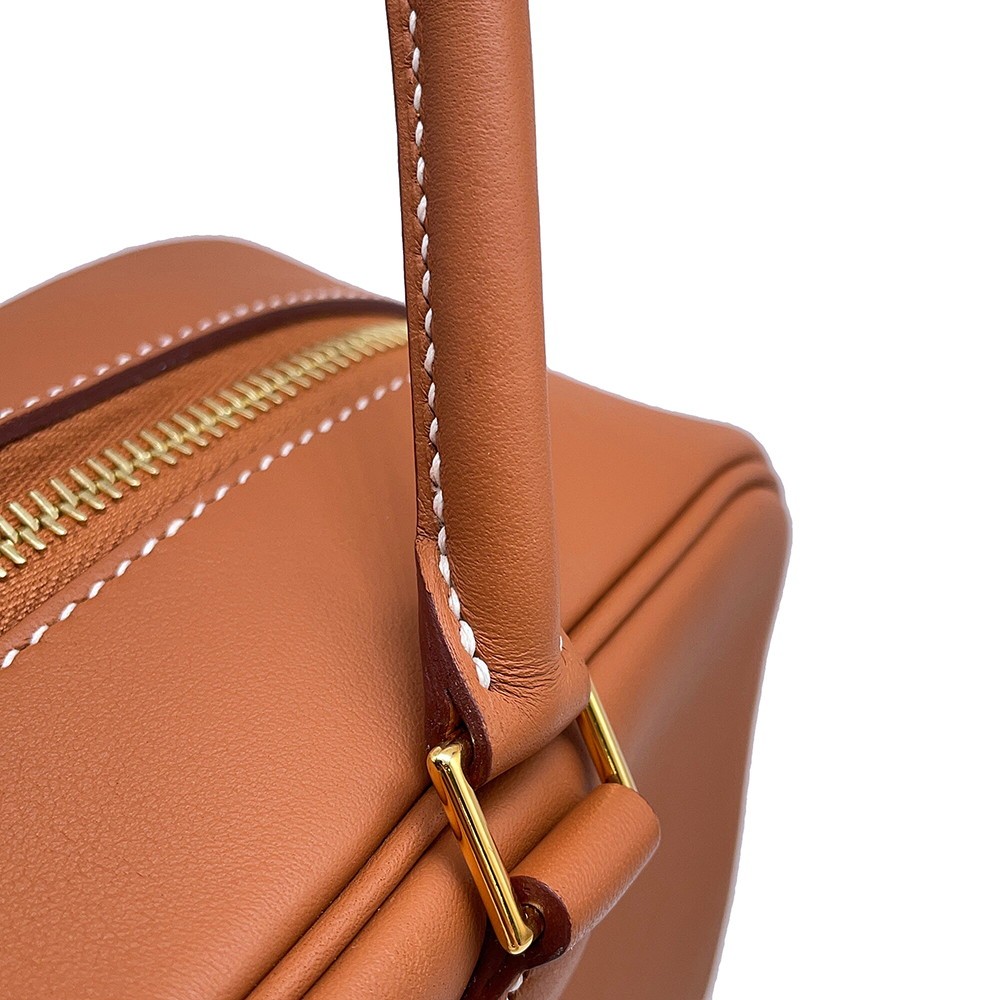 HERMES Plume Size 28 Swift Leather Gold