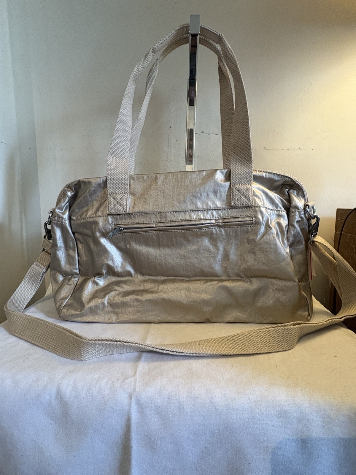 New Kipling Cyrene Crossbody/Shoulder Bag Metallic Gold/Tan Monkey Charm NWT