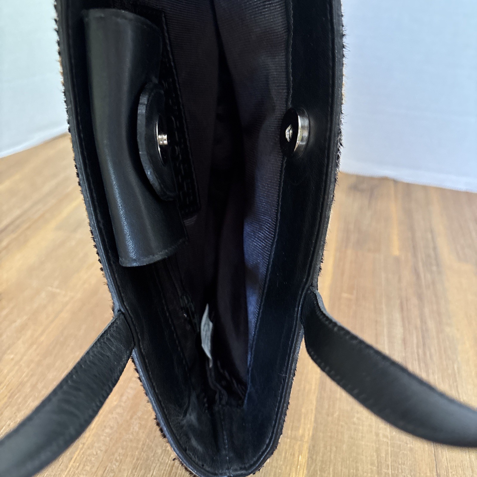 Harold Powell Made In Italy Black Leather Orange Acrylic Polyester Hand Bag