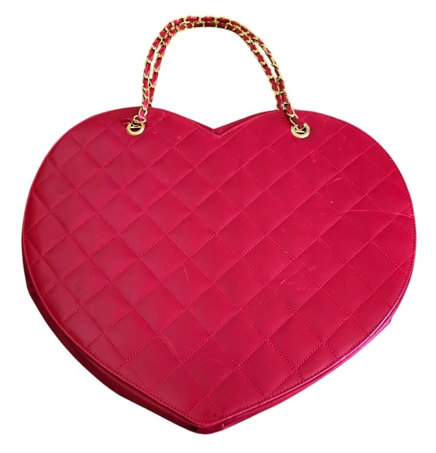 Fredericks of Hollywood Red Heart Quilted Purse Valentines Date Any Time Bag