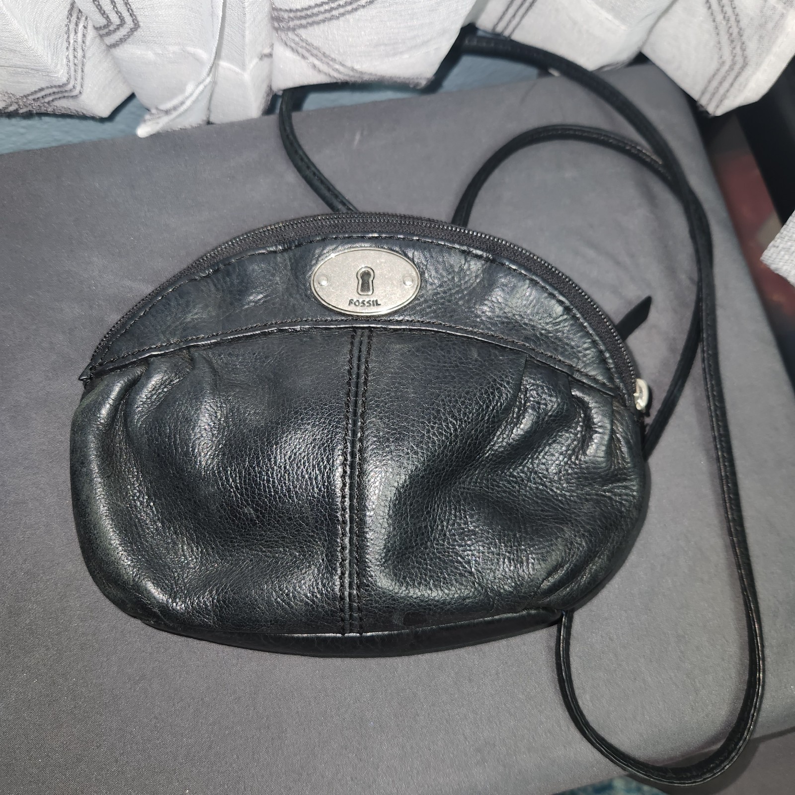 Fossil Black Leather Crossbody Bag Mini Oval Shoulder Purse Pouch SL2818 China