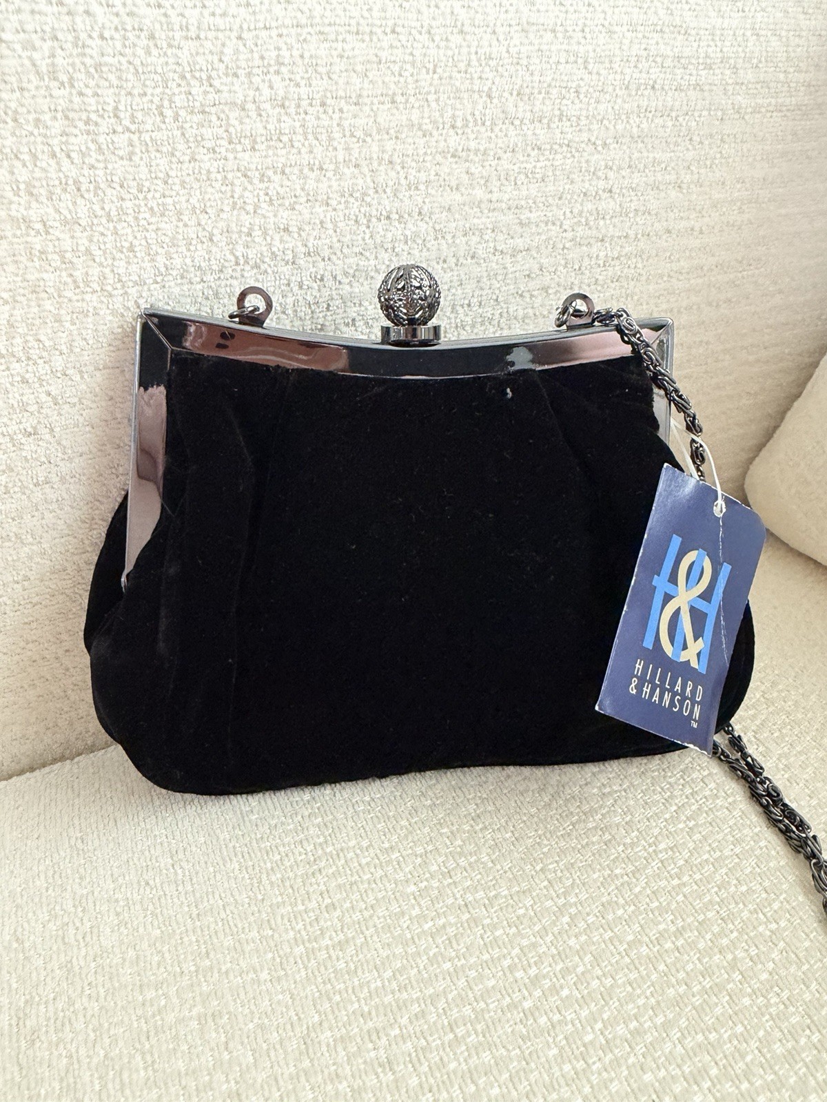 Hillard And Hanson Black Velvet Clutch formal Evening Bag Purse with long strap