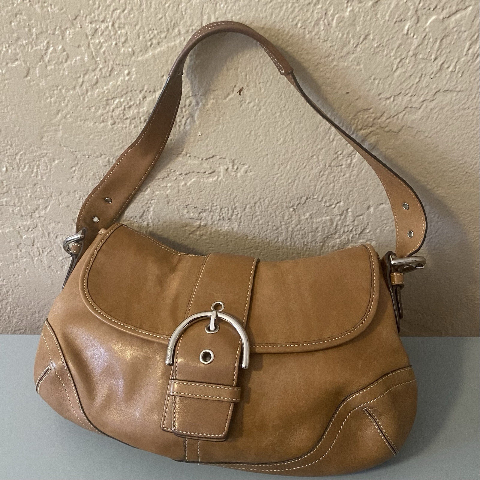 Vintage Coach 9248 Medium Hobo Soho Y2K Leather Flap Shoulder Bag Purse G2U