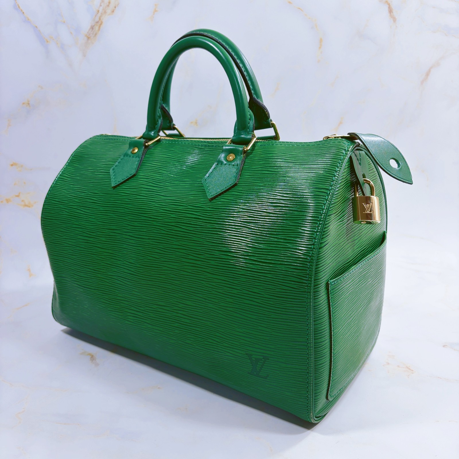LOUIS VUITTON Epi Speedy 30 Boston Bag Handbag Green Leather LV Authentic