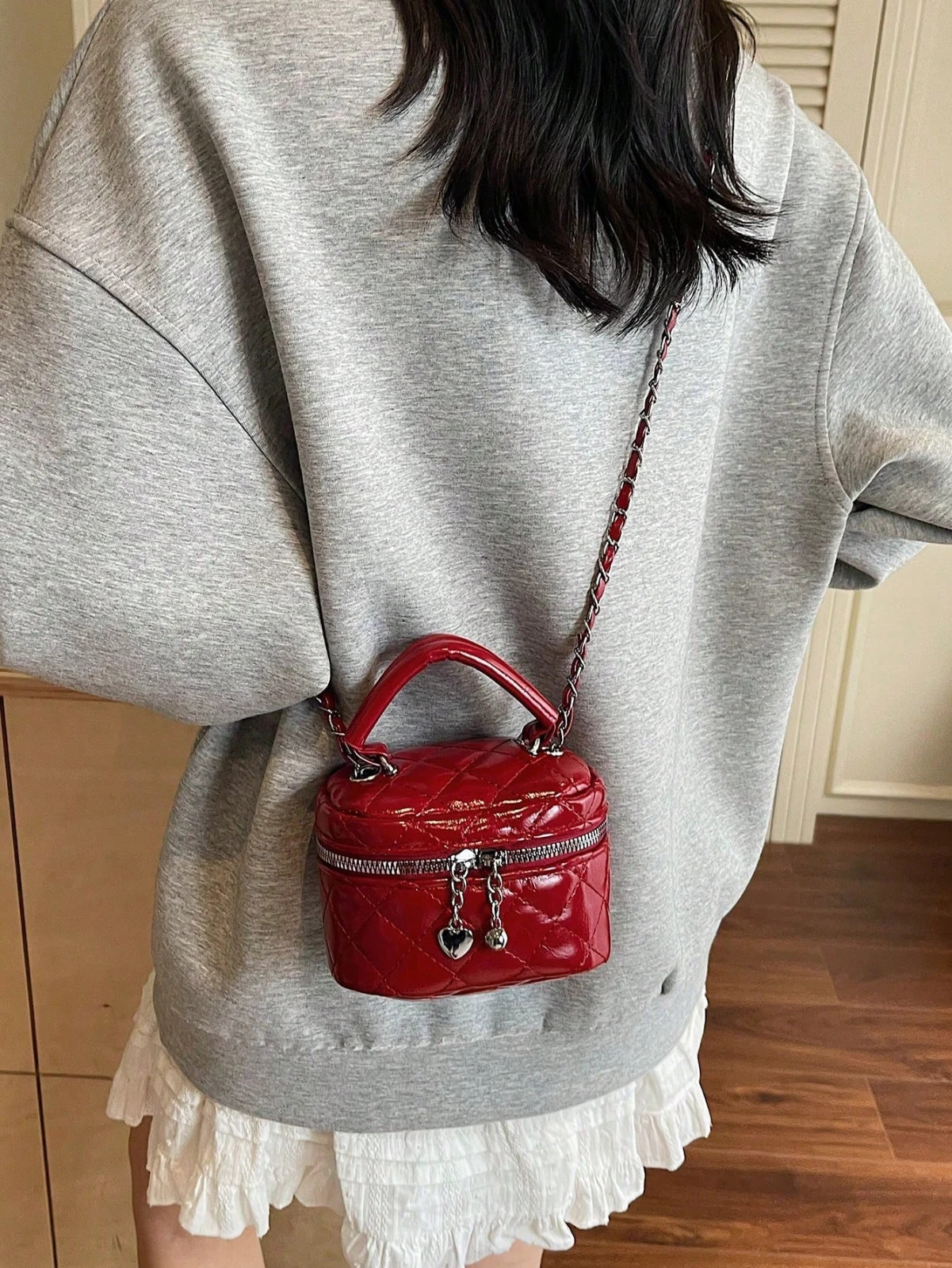 Fashion Classic Multi-Functional PU Waterproof Fabric Quilted Women’s Handbag