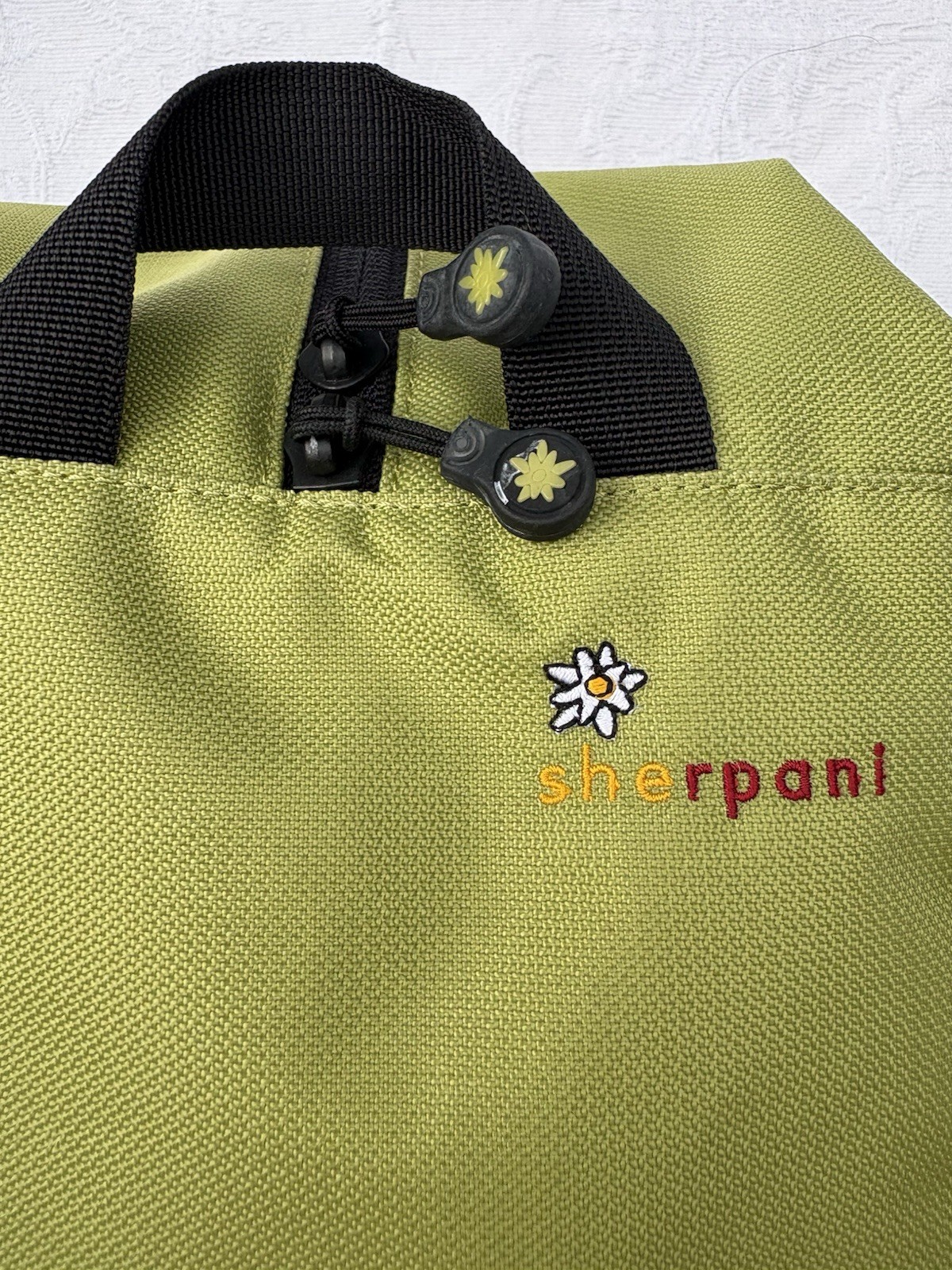 Sherpani Bag. Packing Cube. Shoe Bag. Zipper Travel Bag. Classic Sherpani Green