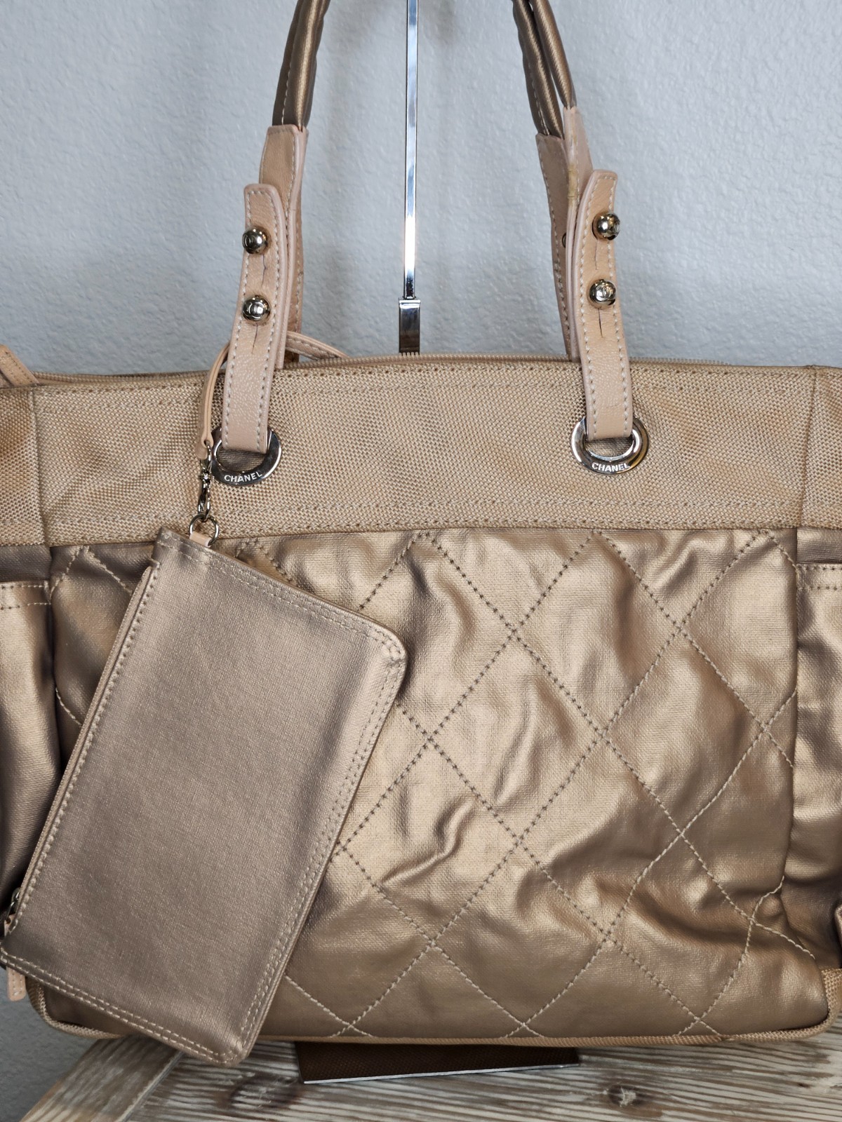 Chanel Paris-Biarritz Grand Tote Metallic Gold XL Pre-owned Authentic