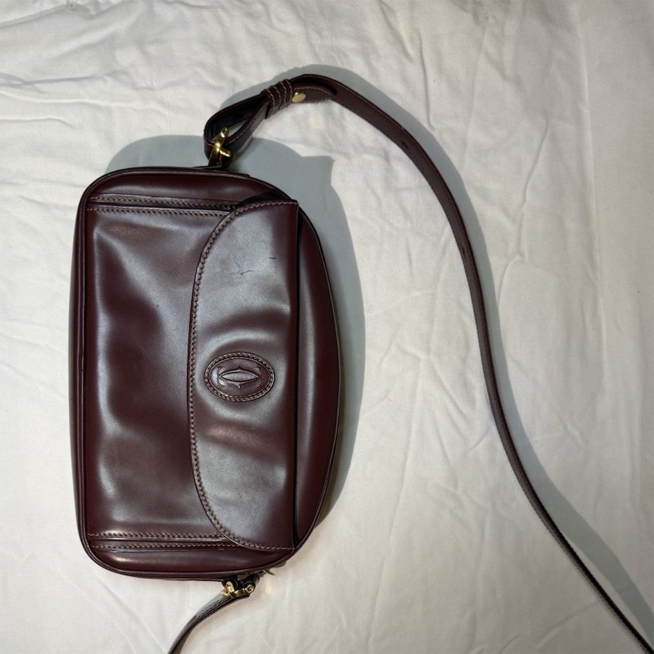 Cartier Must de Cartier Burgundy Small Crossbody Zip Bag Detachable Strap Gold