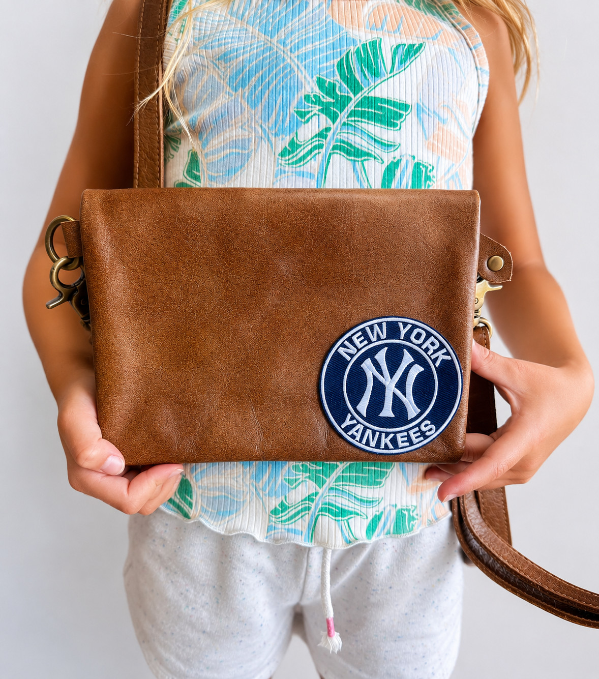 Vintage Leather Crossbody Bag Baseball Team Patch Wristlet Purse Brown