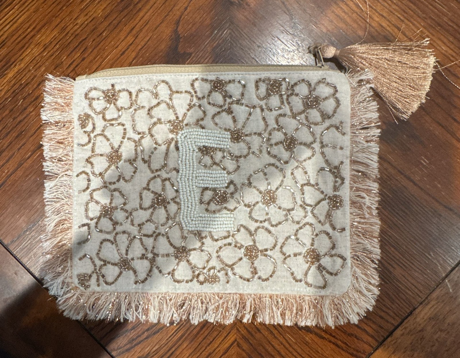 NWOT-Boho Beaded BRIDESMAID GIFT Floral Letter ‘E’ pouch with Tassel Trim & Zipp