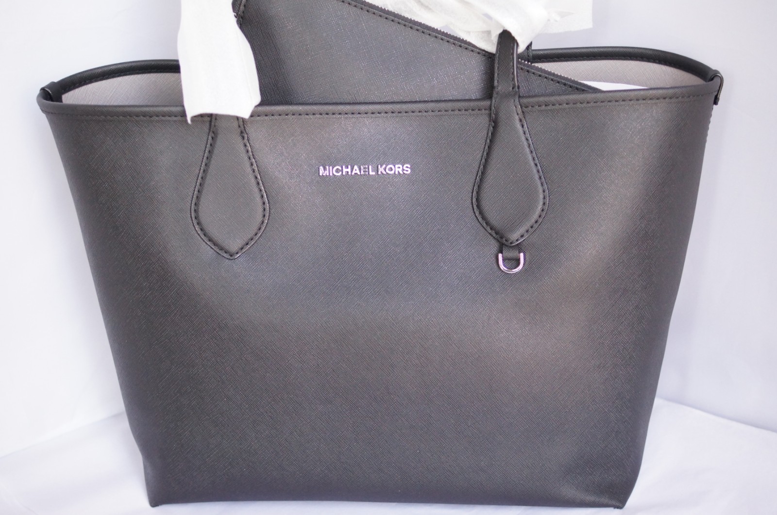 New Michael Kors Women’s Tote Saige Reversible Bag Black Shoulder Handbag