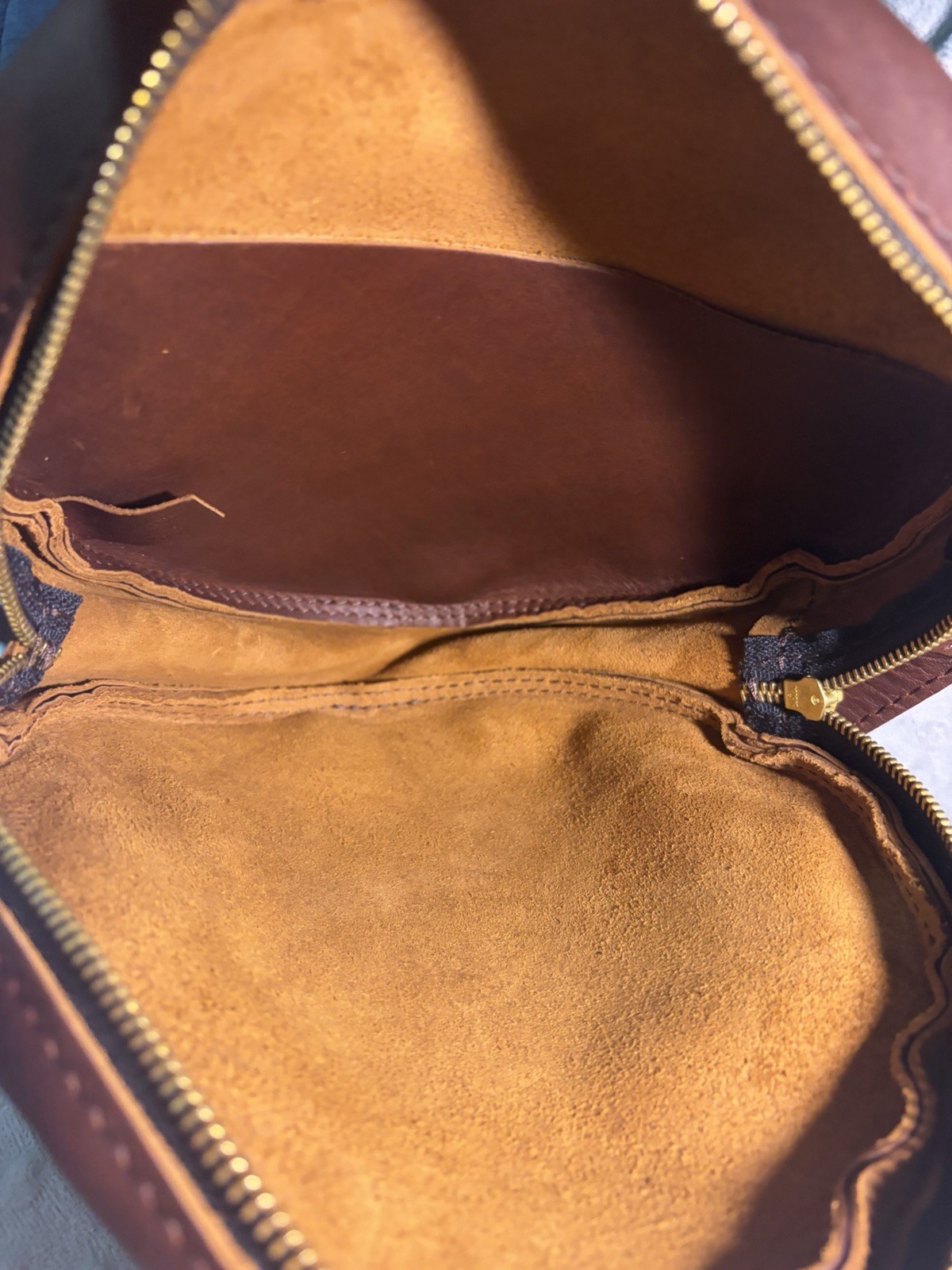 Portland Leather Goods Large Circle Crossbody Cognac