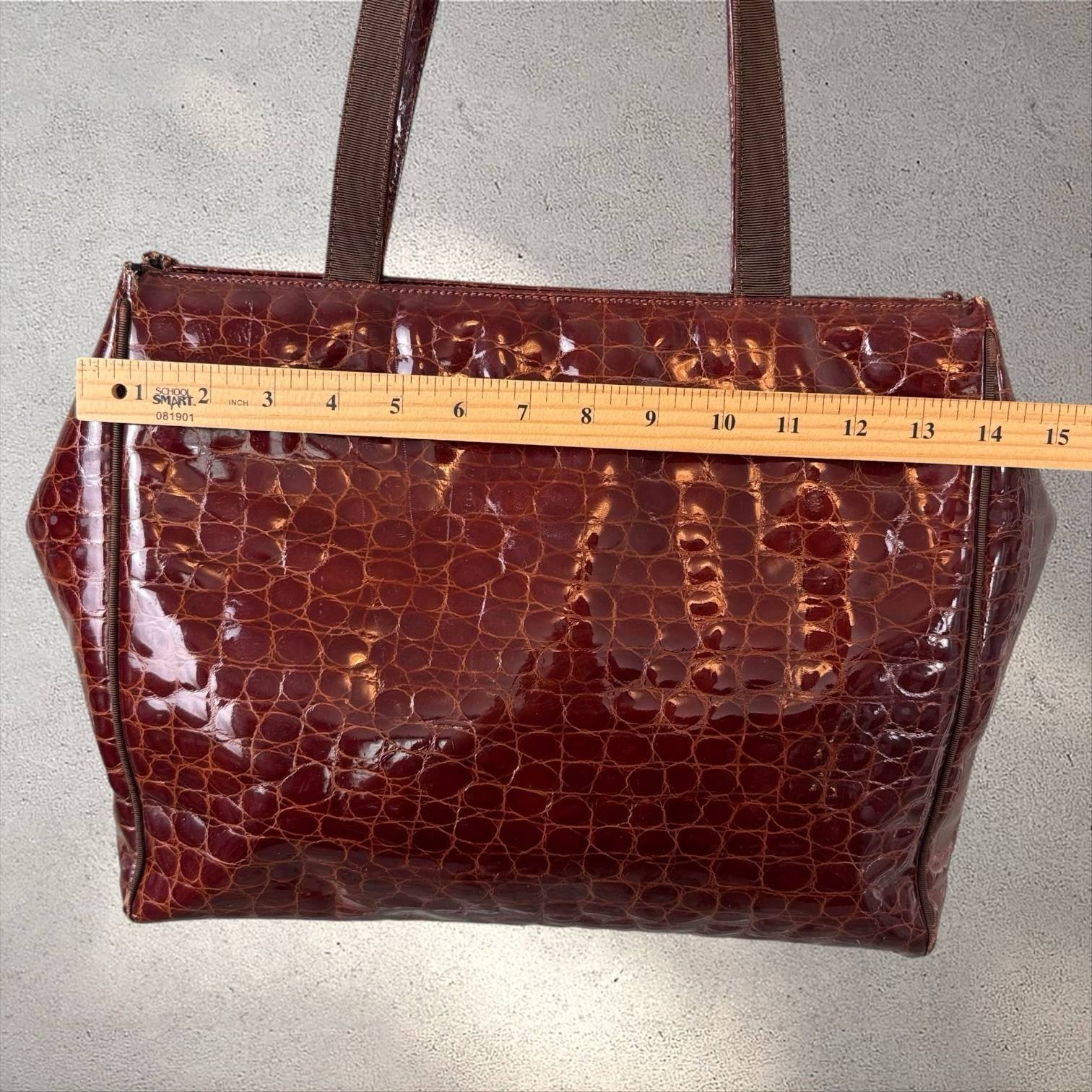 Vtg Salvatore Ferragamo Croc Embossed Shoulder Tote Vara Bag Purse