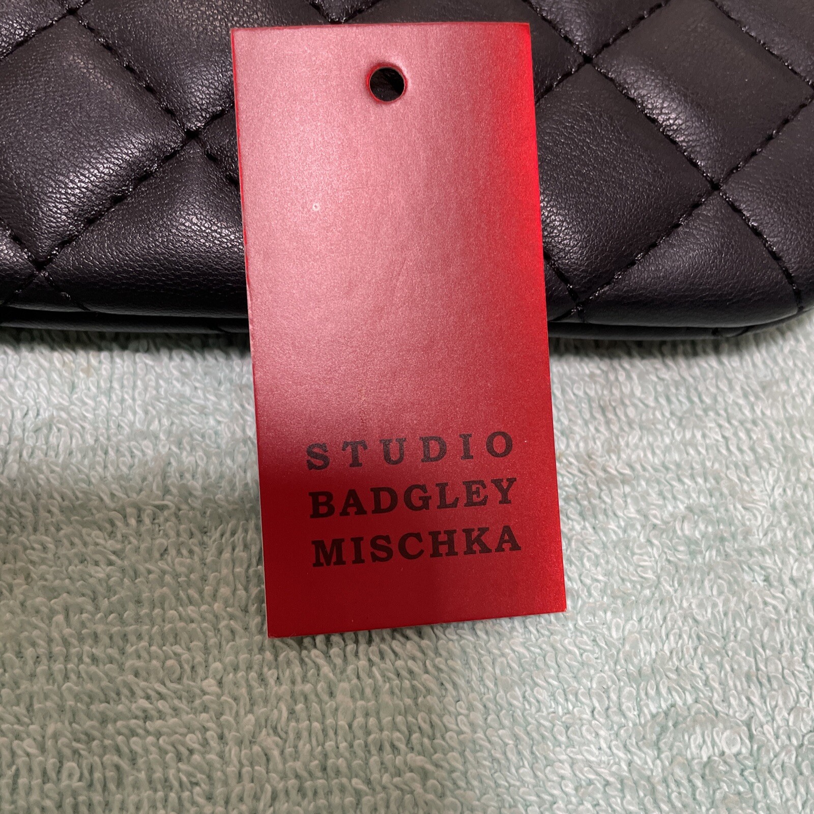 Badgley Mischka Black Leather Quilted Wristlet 7 -1/2 In X 5 In New With Tags