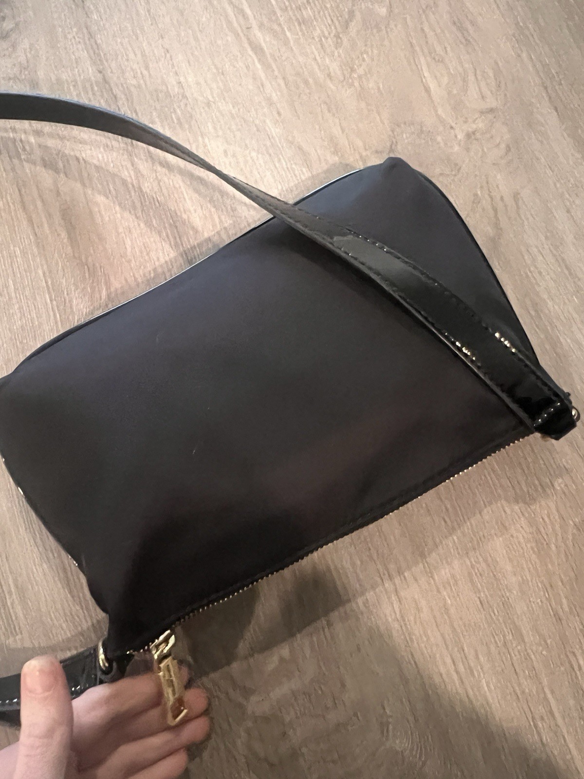 KARL LAGERFELD PARIS Women’s Black Shoulder Bag Bow Zip Closure Gold Hardware
