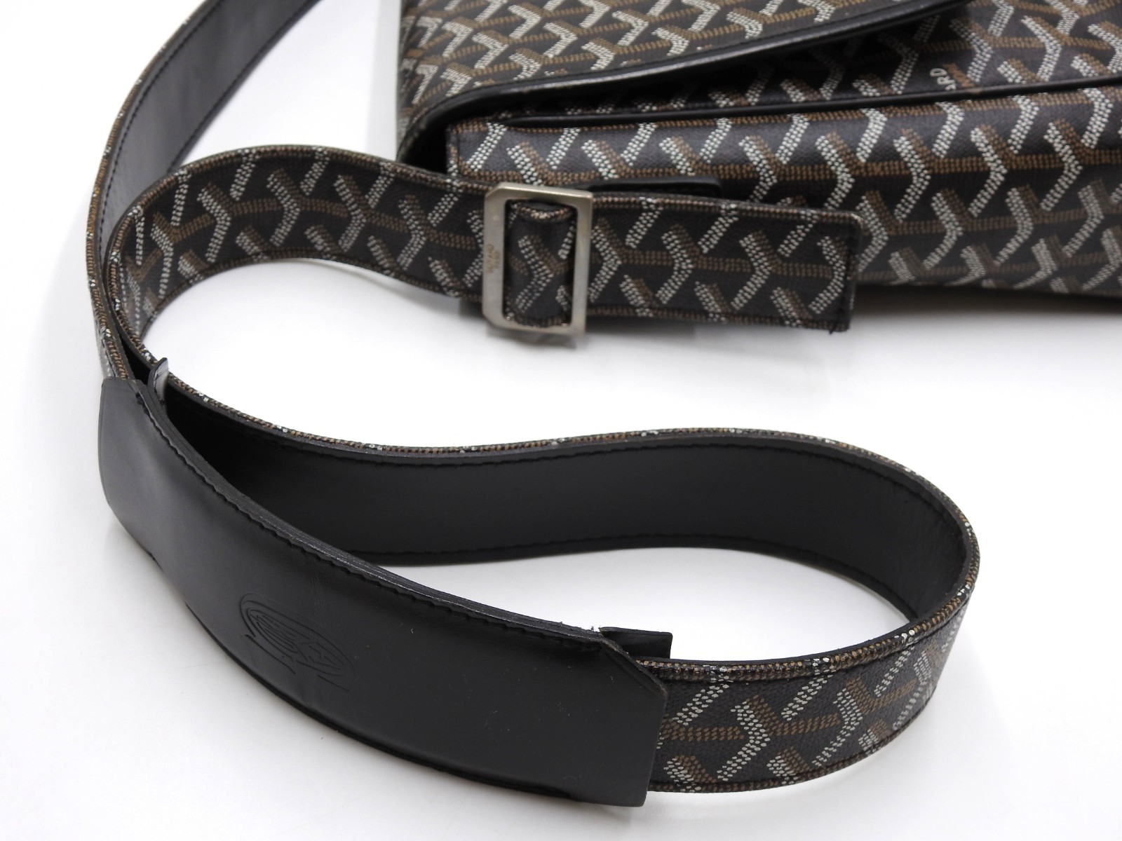 Auth GOYARD Goyardine Grand Bleu MM Shoulder Bag PVC Canvas Leather Black Y1802