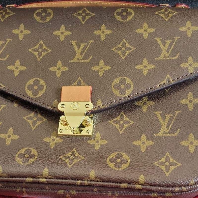 Louis Vuitton Pochette Metis Monogram Brown Crossbody Gold HW Dust Bag