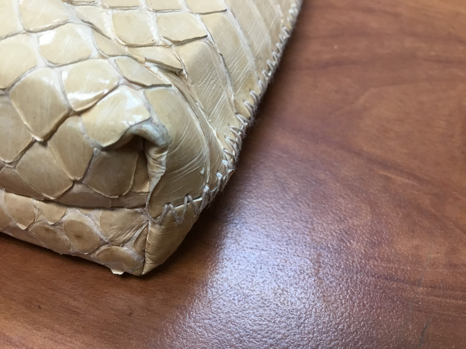 Vintage Ruth E Saltz Genuine Tan Snakeskin Clutch Bag