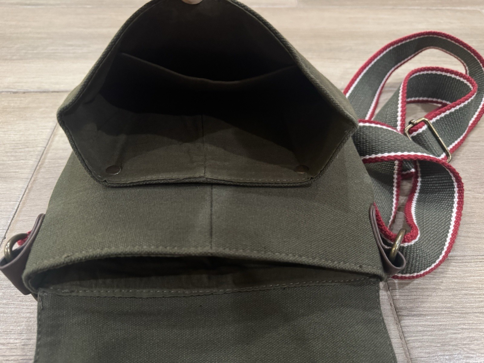 Nicobar Crossbody Messenger Bag Small Olive Green Safari Outdoor Cotton Canvas