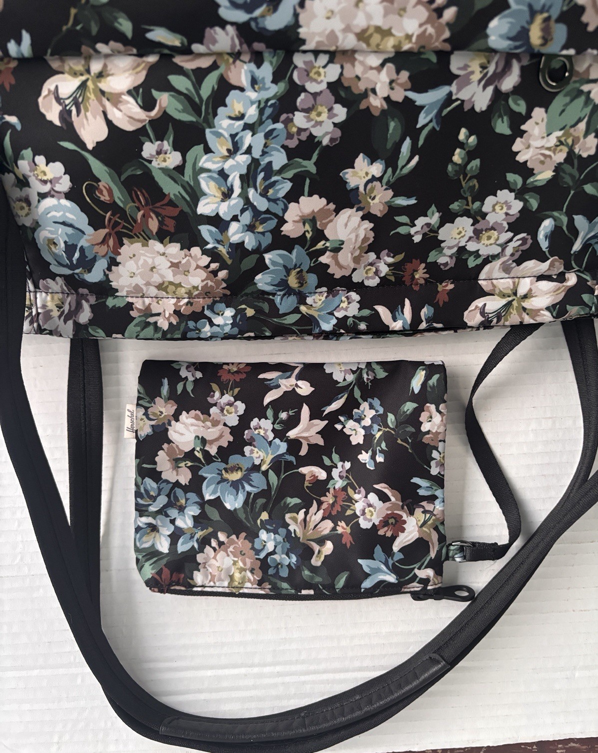 Herschel Joana Tote Bag Liberty Floral Mews Zip Trolley Luggage Pocket & Pouch