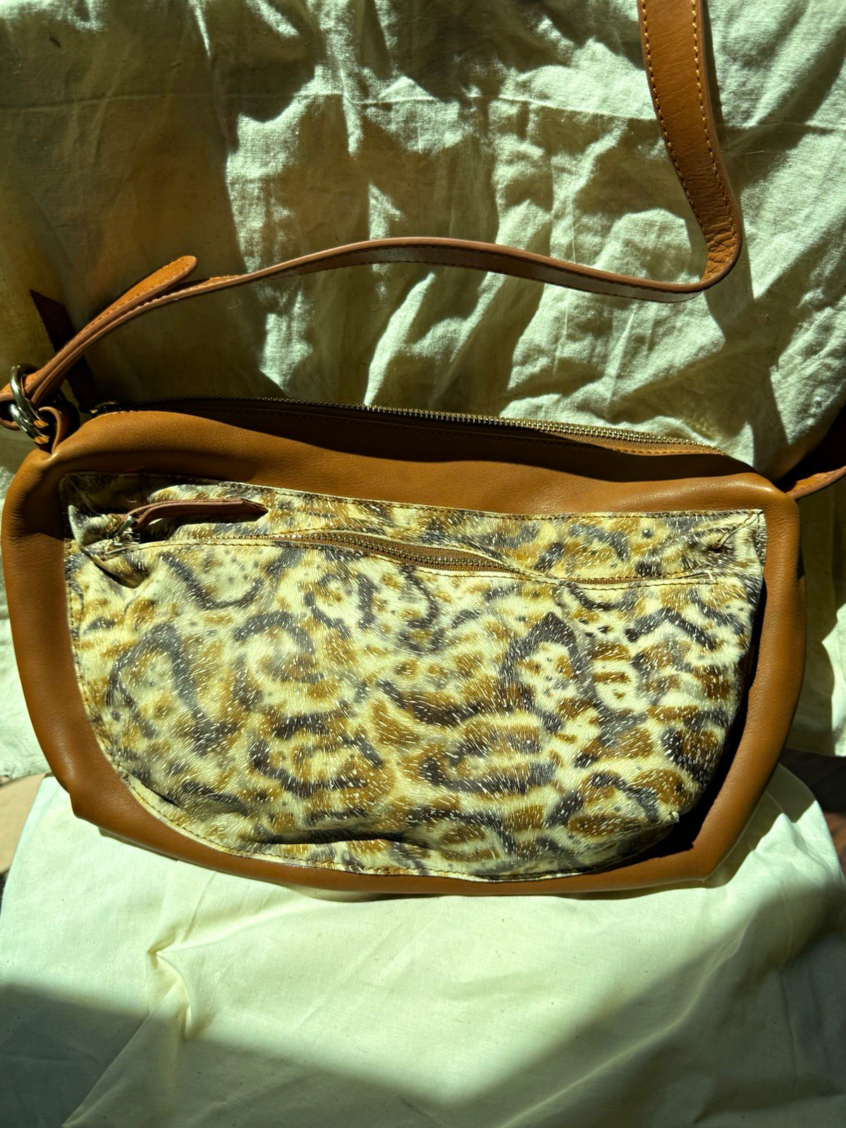 Kilikili Brown & Pattern Print Cowhide Leather Crossbody Bag Medium