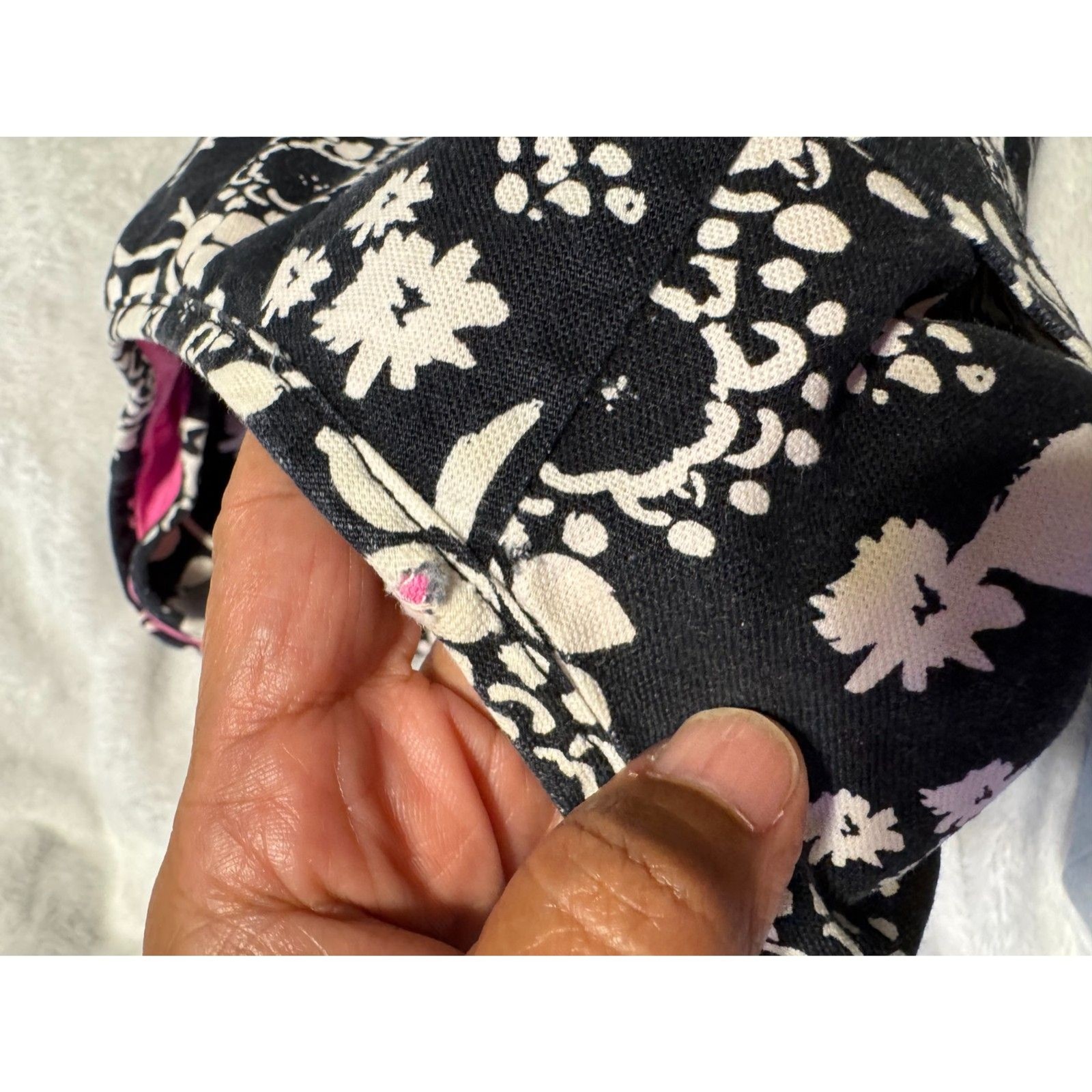 Thirty-One Black & White Floral Shoulder Tote Bag Reversible