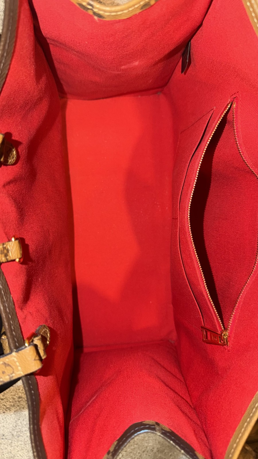 Louis Vuitton Reverse Monogram Onthego Gm