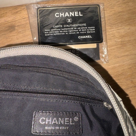 Auth CHANEL 31 RUE CAMBON Graphic Silver Nylon Shoulder Bag Purse #61477